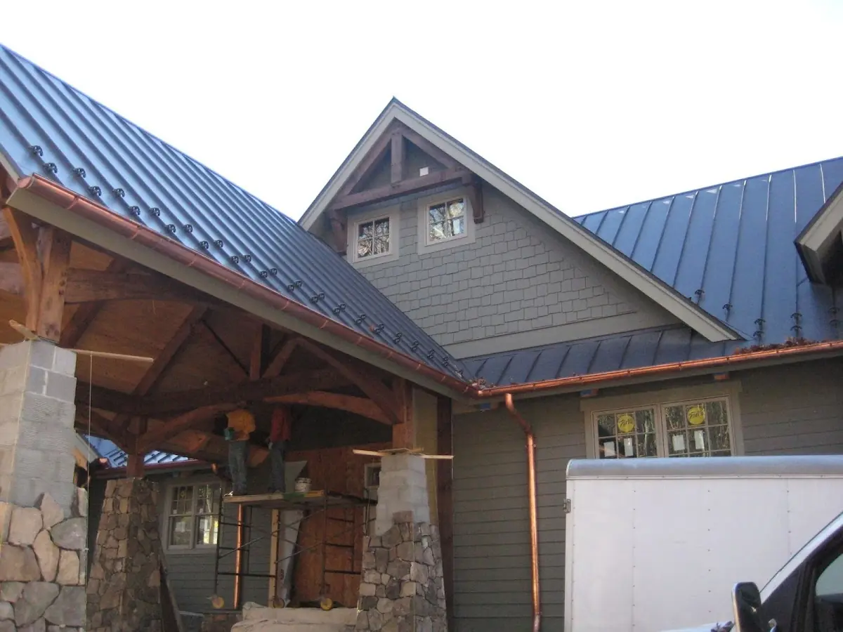 Craftsman Roofing team delivering quality roofing work in Jasmine Estates